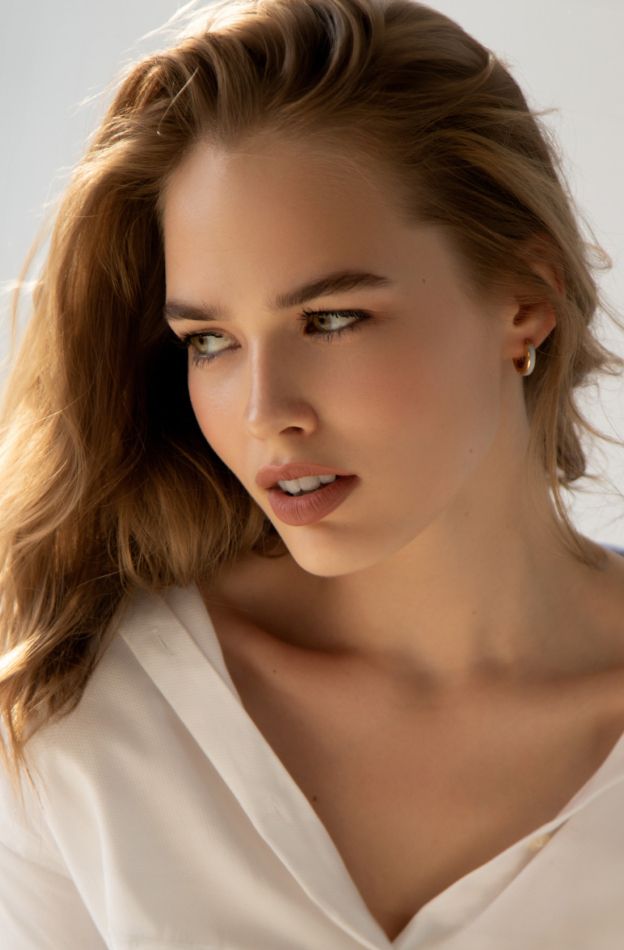 Mt Pleasant medical spa model with blonde hair